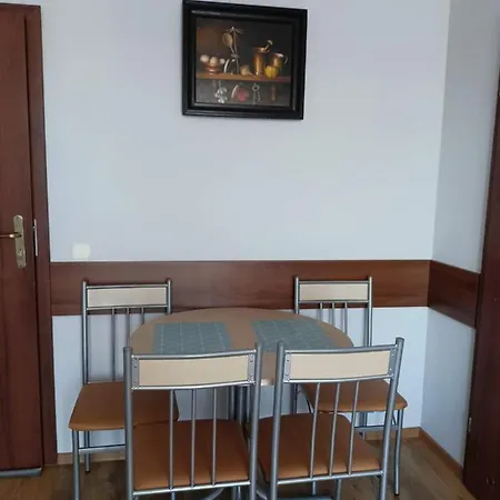 ホームステイ Radan